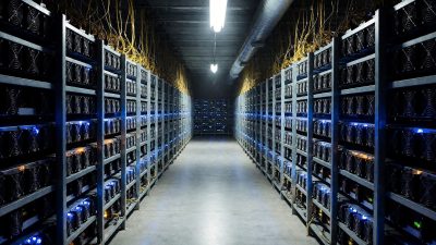Bitcoin derivatives diverge as expiries and futures reshape volatility