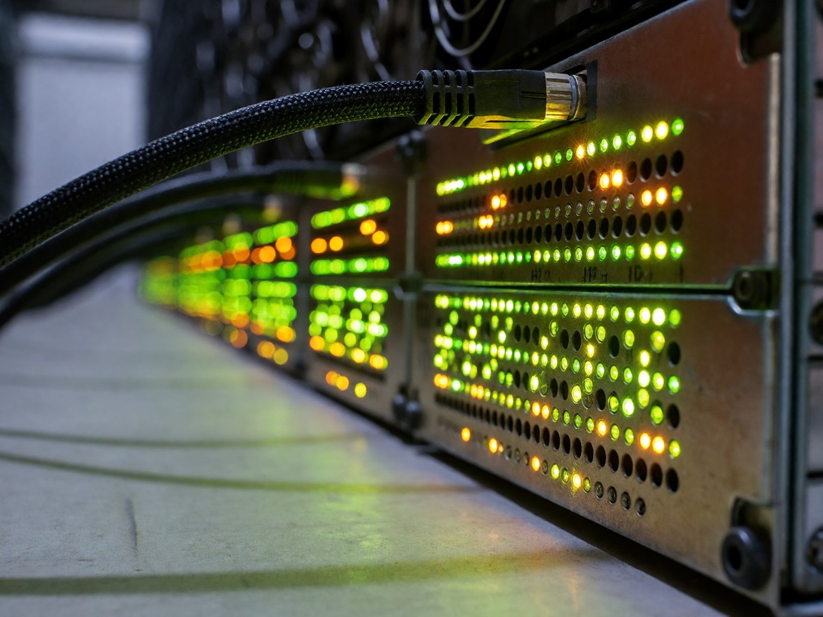 Superchain revenue shift and the Base departure from OP Stack