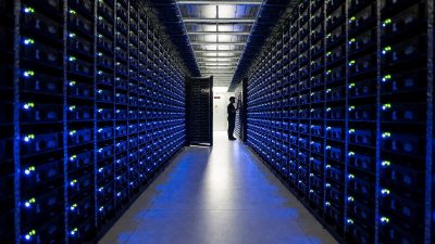 Riot Platforms earns millions via Texas grid curtailment