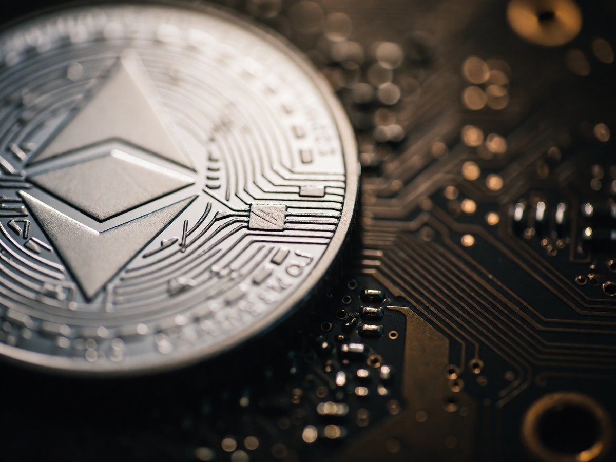 ETH futures open interest hits 2026 highs amid spot price decline