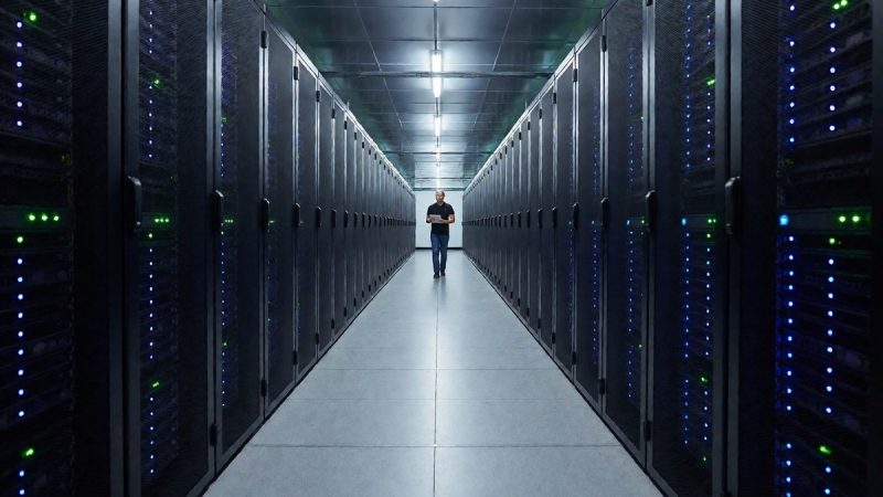 Data availability competition in the modular blockchain landscape