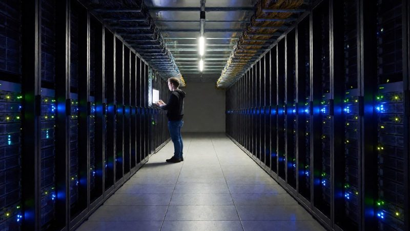 Monad testnet performance and parallel execution comparison