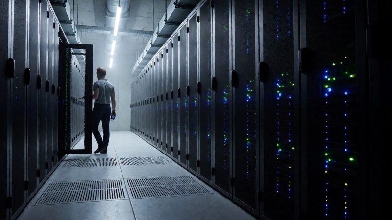 Starknet performance and rollup technology comparisons