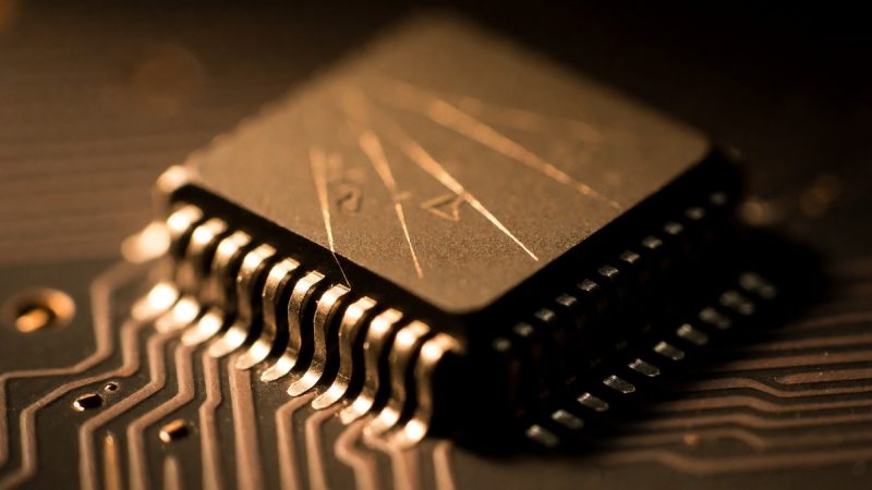 Starknet leads in throughput and cost efficiency