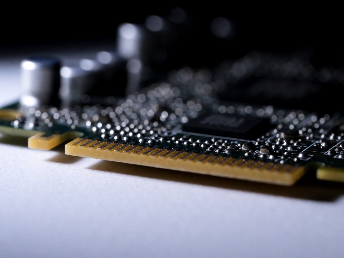 Risks of Coinbase's Base sequencer monopoly and OFAC mandates