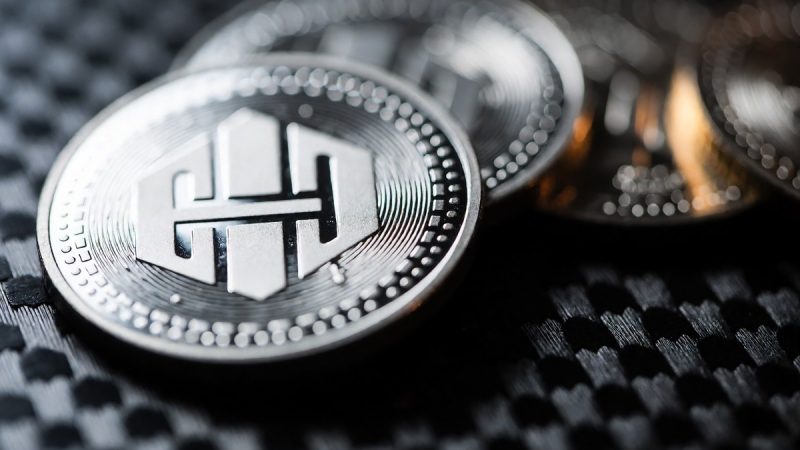 Hyperliquid HYPE airdrop reality after $10 billion volume milestone